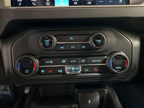 New 2026 Ford Bronco Outer Banks image 19