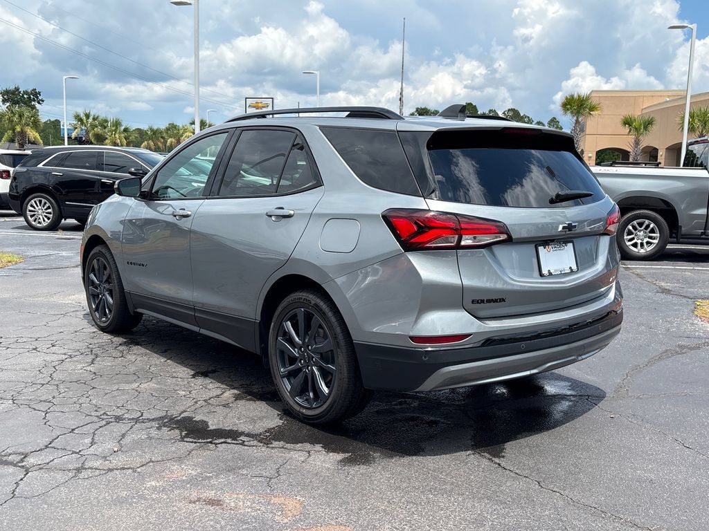 Used 2024 Chevrolet Equinox RS w/ RS Leather Package FWD image 28
