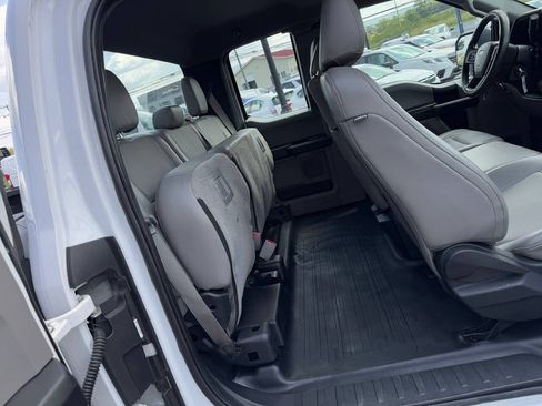 Used 2017 Ford F150 XL w/ Equipment Group 101A Mid RWD image 32