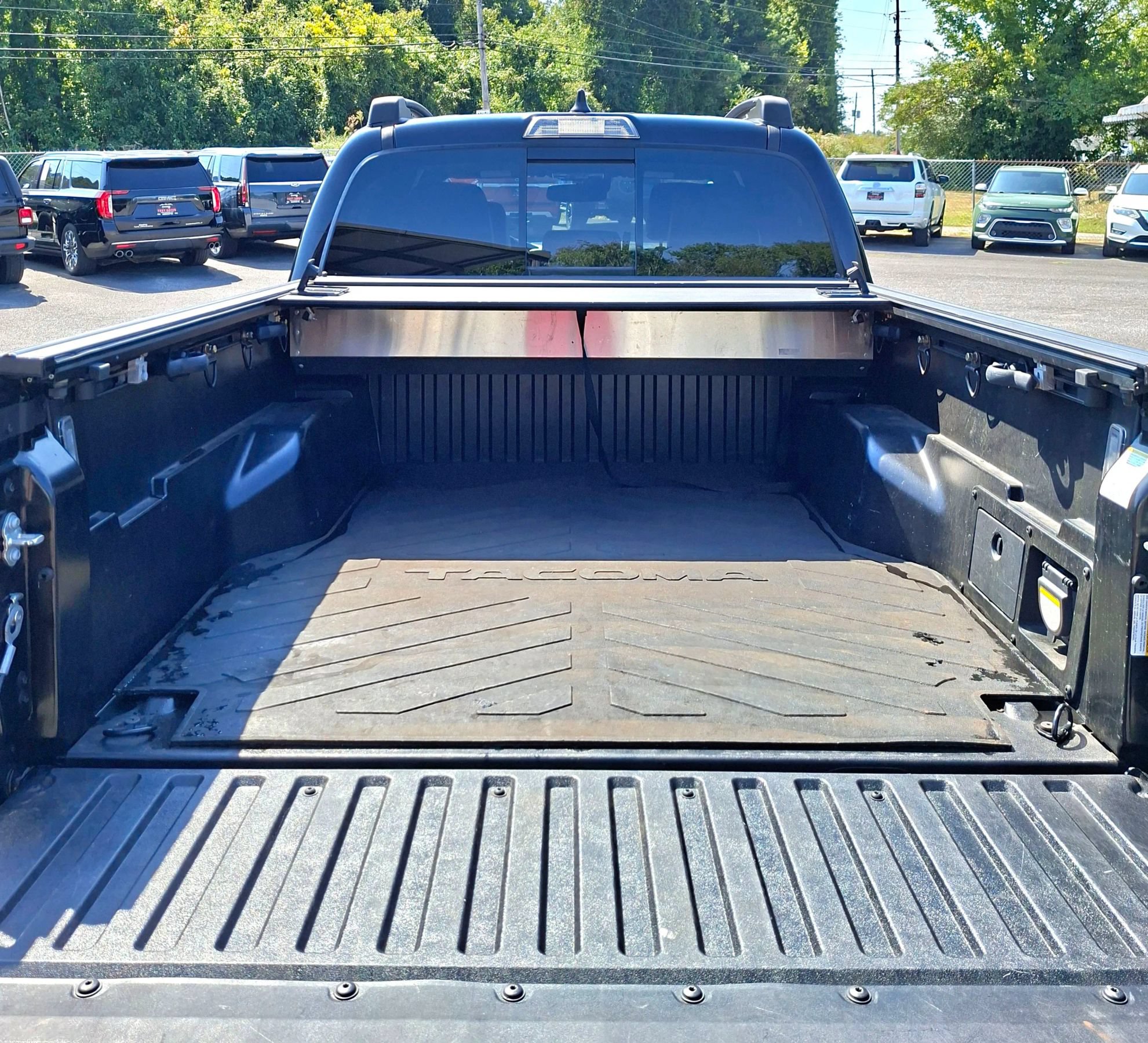 Used 2021 Toyota Tacoma TRD Pro AWD/4WD image 8