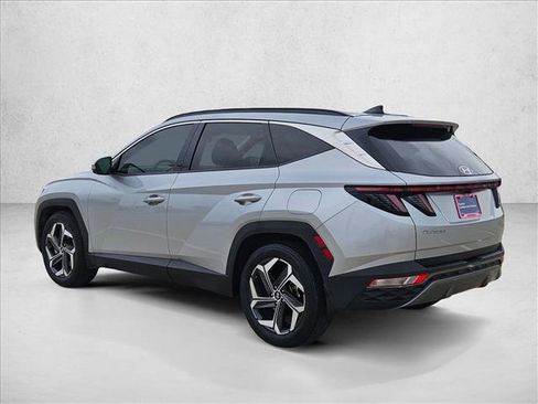 Certified 2022 Hyundai Tucson Limited image 7