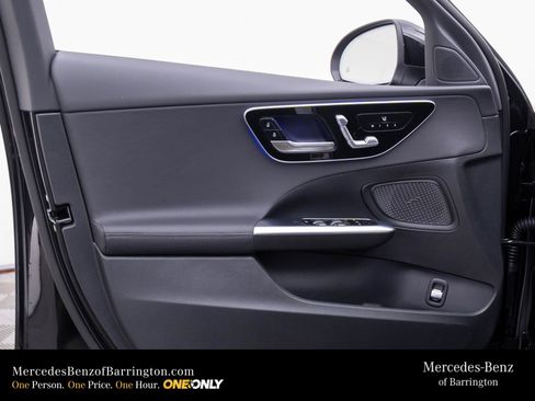 New 2026 Mercedes-Benz C 300 4MATIC Sedan image 15