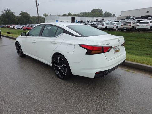 Used 2024 Nissan Altima 2.5 SR FWD image 4