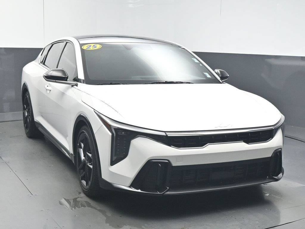 Used 2025 Kia K4 GT-Line Turbo FWD image 2