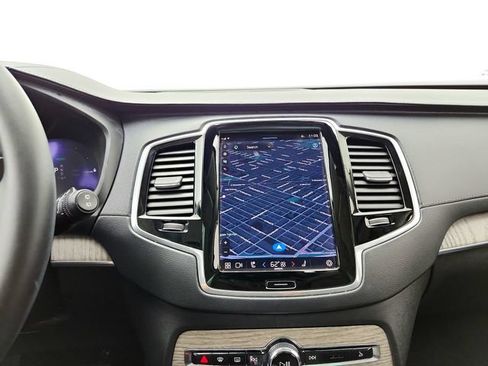 Used 2023 Volvo XC90 T8 Ultimate w/ Protection Package Premier AWD/4WD image 23