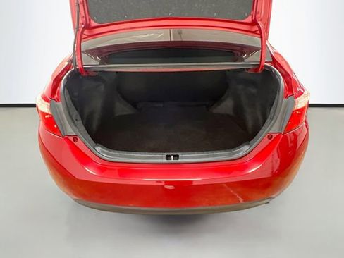 Used 2019 Toyota Corolla LE image 23