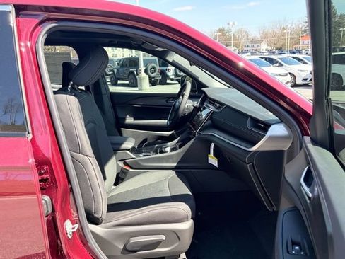 New 2026 Jeep Grand Cherokee Laredo X AWD/4WD image 28