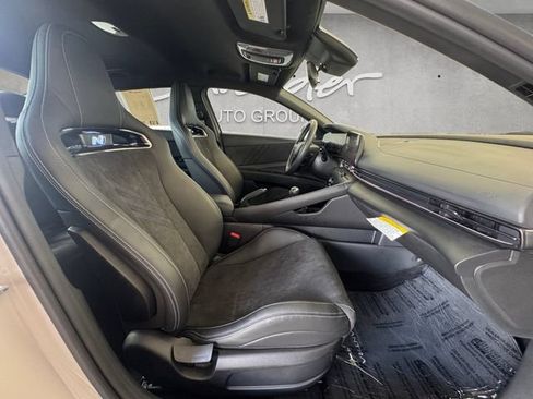 Used 2025 Hyundai Elantra N FWD image 24
