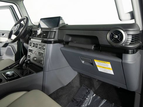 Used 2024 INEOS Grenadier Station Wagon AWD/4WD image 28