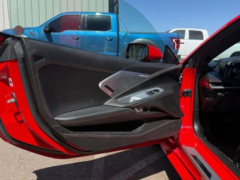 Used 2021 Chevrolet Corvette Stingray Premium Cpe w/ Z51 Performance Package RWD image 14