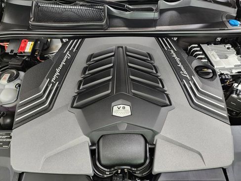 Used 2022 Lamborghini Urus image 41