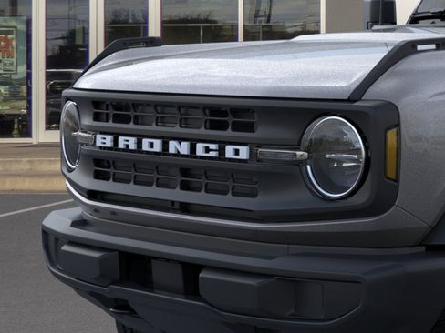 New 2025 Ford Bronco 4-Door image 41