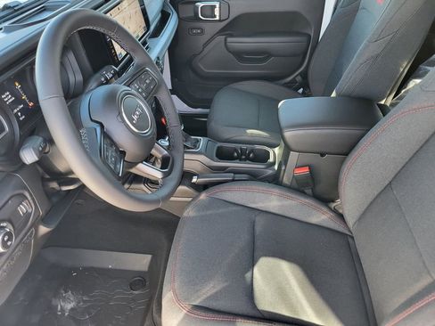 New 2026 Jeep Gladiator Rubicon image 12