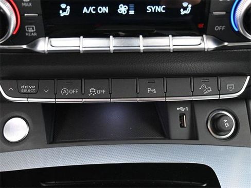 Used 2024 Audi Q5 2.0T Premium Plus w/ Premium Plus Package image 25