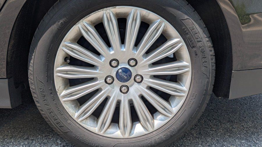 Used 2015 Ford Fusion S FWD image 20