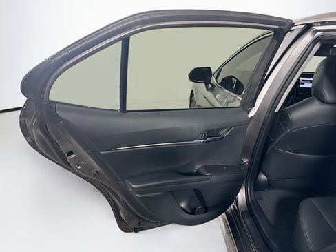 Used 2024 Toyota Camry SE w/ Convenience Package image 26