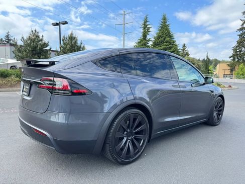 Used 2023 Tesla Model X AWD/4WD image 14