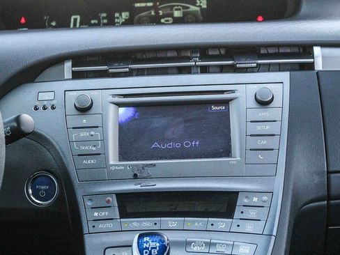 Used 2012 Toyota Prius Plug-In Hybrid image 15