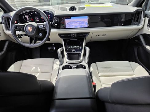New 2026 Porsche Cayenne S AWD/4WD image 11