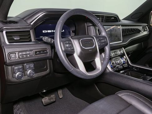 Used 2024 GMC Yukon Denali image 26