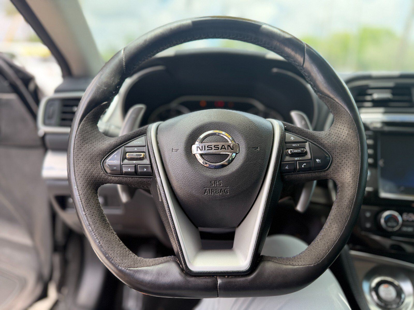 Used 2017 Nissan Maxima SR w/ Midnight Edition FWD image 21