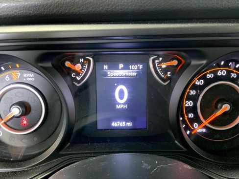 Used 2024 Jeep Gladiator Sport AWD/4WD image 18