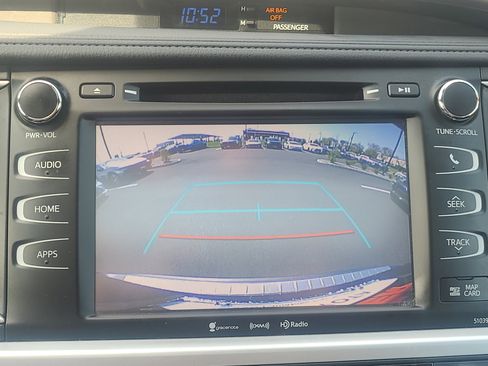 Used 2019 Toyota Highlander XLE AWD/4WD image 28