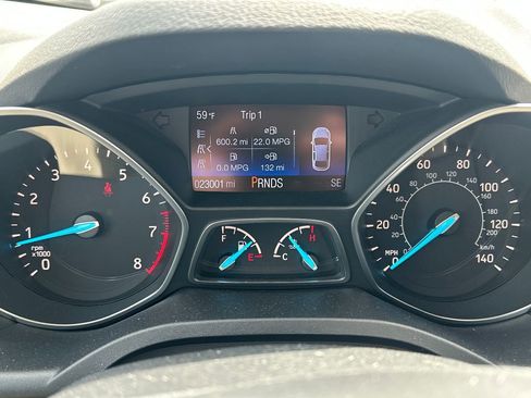 Used 2017 Ford Escape Titanium AWD/4WD image 12