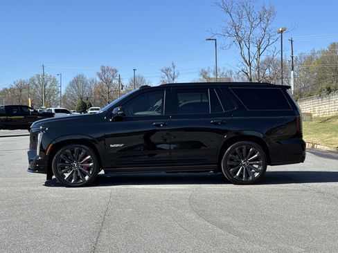 Used 2026 Cadillac Escalade V image 7