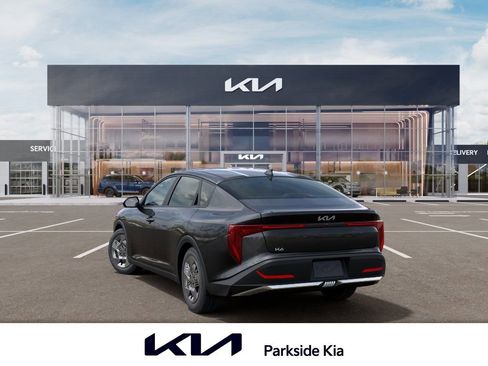 New 2026 Kia K4 FWD image 4
