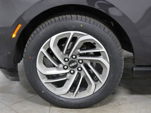 Used 2025 Lincoln Navigator Reserve AWD/4WD image 21