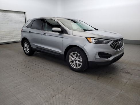 Used 2024 Ford Edge SEL AWD/4WD image 11