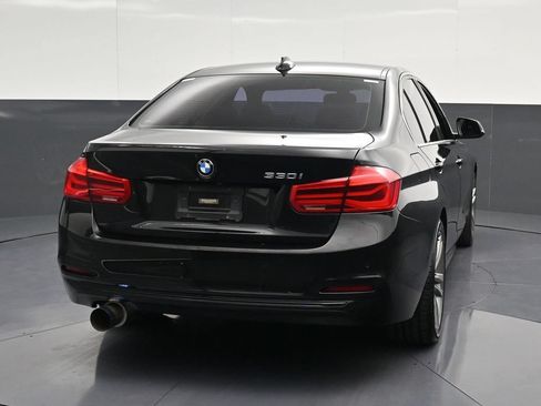 Used 2018 BMW 330i Sedan RWD image 2