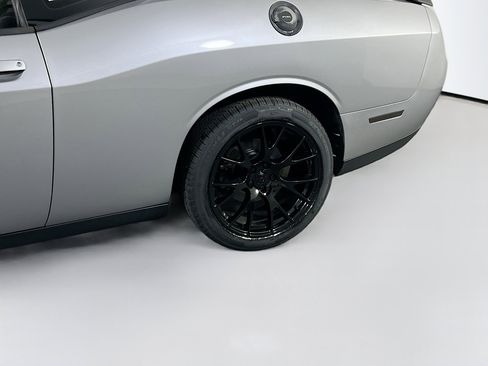 Used 2016 Dodge Challenger SXT w/ Super Sport Group (SS/T) image 27