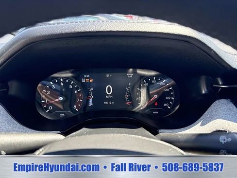 Used 2023 Jeep Compass Latitude w/ Sun and Sound Group AWD/4WD image 32
