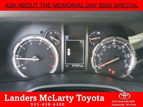 Used 2023 Toyota 4Runner TRD Off-Road Premium w/ Moonroof Package AWD/4WD image 21