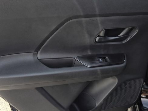 New 2026 Nissan Kicks S FWD image 10