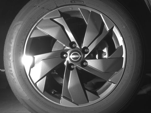 Used 2025 Nissan Rogue SV image 13