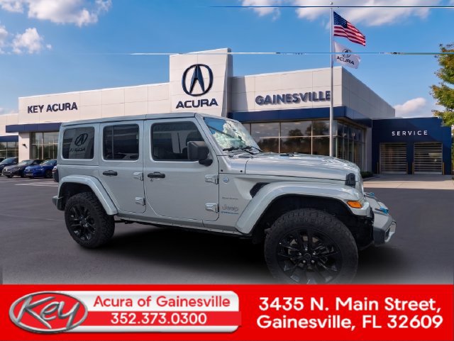 Used 2024 Jeep Wrangler Unlimited Sahara AWD/4WD image 1