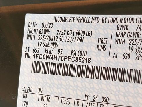 Used 2023 Ford F450 XLT w/ XLT Value Package image 40