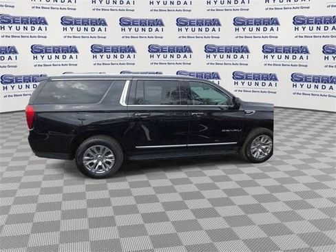 Used 2024 GMC Yukon XL Denali image 9