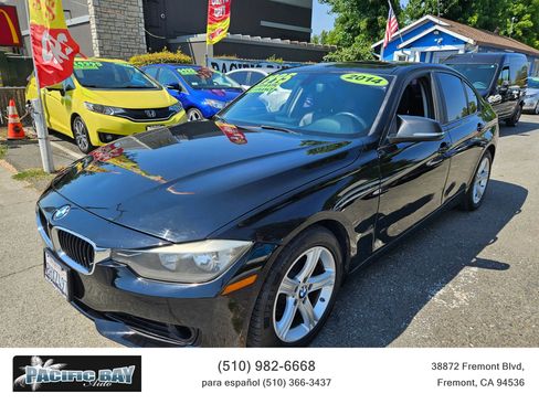 Used 2014 BMW 328i Sedan w/ Premium Package image 3