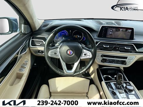 Used 2018 BMW ALPINA B7 xDrive image 17