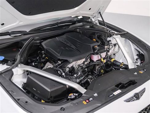 New 2026 Genesis G70 2.5T image 9