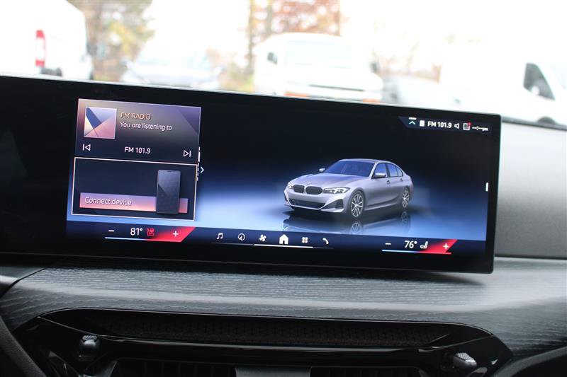 Used 2025 BMW 330i Sedan RWD image 22