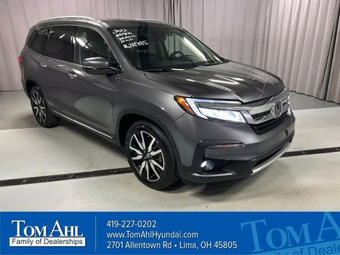 Used 2022 Honda Pilot Touring image 1