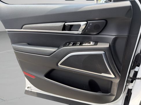 Certified 2025 Kia Telluride SX Prestige X-Line AWD/4WD image 19