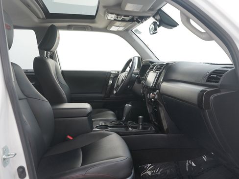 Used 2020 Toyota 4Runner Venture w/ Moonroof Package image 12