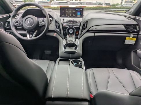 New 2025 Acura RDX SH-AWD image 5