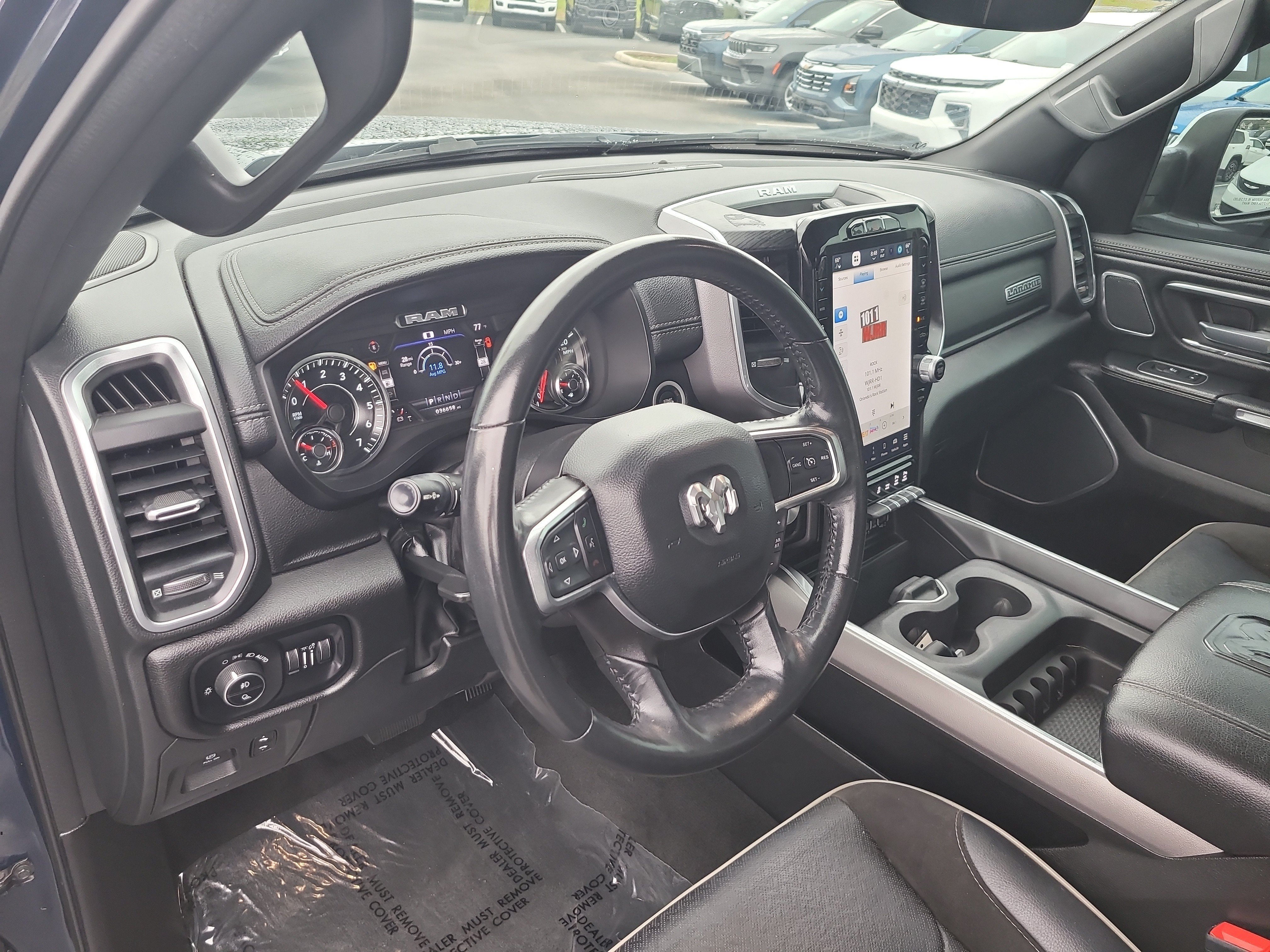Used 2023 RAM 1500 Laramie AWD/4WD image 20